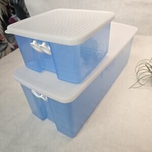 Tupperware FridgeSmart Set 2 Small & Large Blue with White Seals Crispers